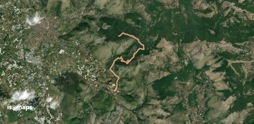 OSM Route 12358945