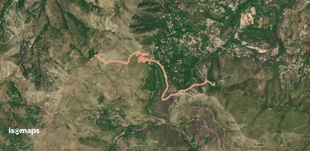 OSM Route 13695152