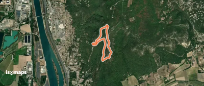 Le village troglodytique et l'oppidum